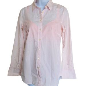 ⭐️4/$30 Fitted Pink Button Down Shirt